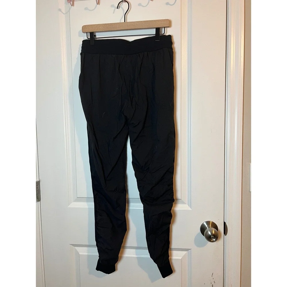 Lululemon‎ Beyond the Studio Ruched Jogger Pants 6 Black Athleisure Yoga Gym